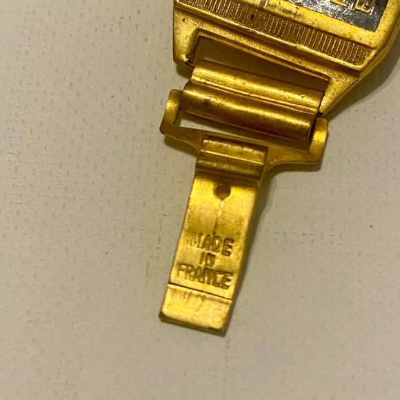 Vintage WWII Commemorative Panel Bracelet - Picture 8 of 15